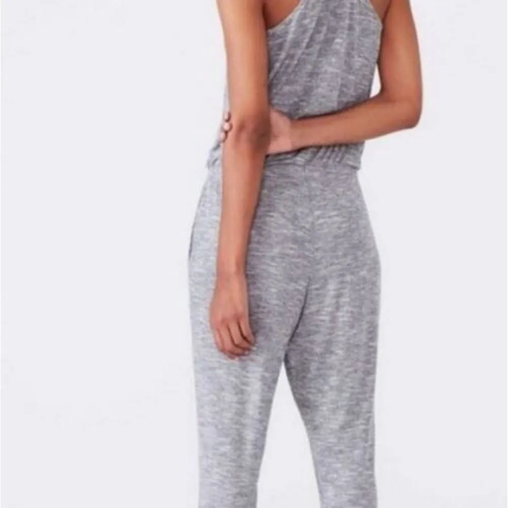 Lou & Grey Sleeveless Crossover Front Knitted Jumpsuit Gray Medium - Image 2