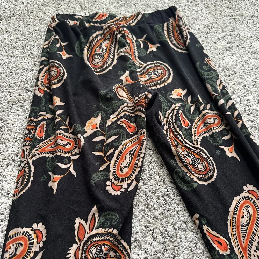 Charlotte Russe flare pants - Image 4