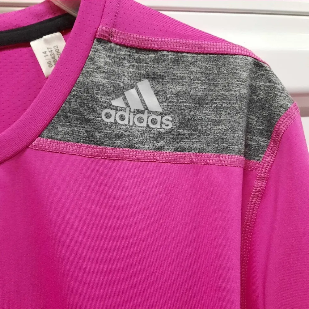 Adidas Tech Fit Climalite Athletic Top Womens Medium Pink Activewear - Image 3