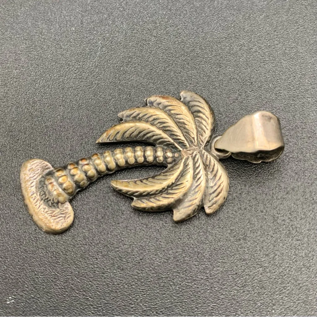 Sterling Silver Texturized Palm Tree Pendant 925 Thailand Beach Vacation - Image 2