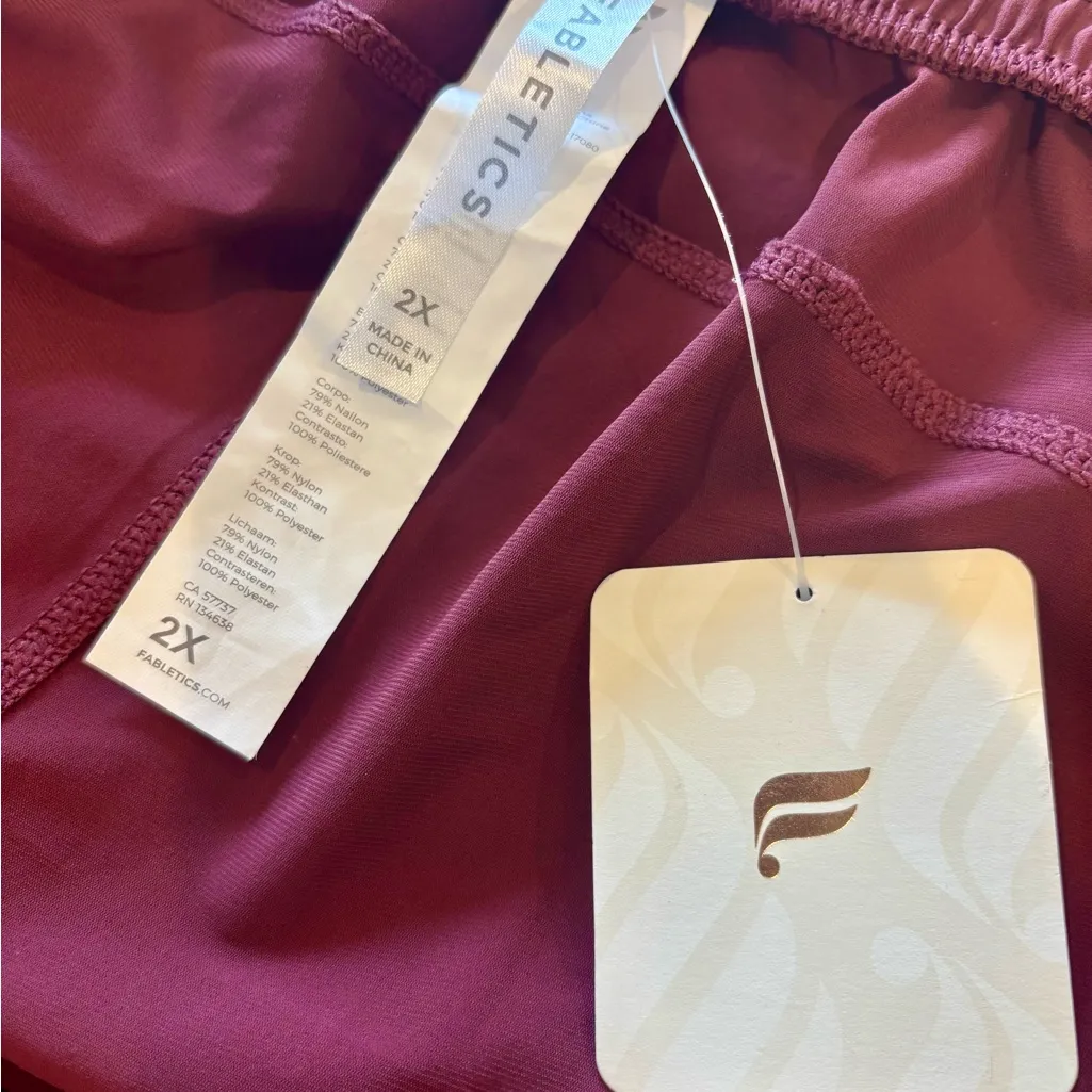 NWT Fabletics The One Short 3” in Merlot/St. Tropez in Women’s 2X - Image 8