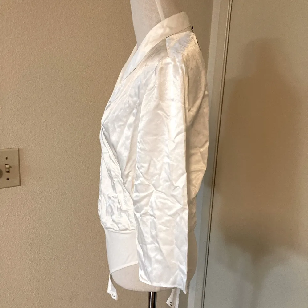 Zara White Satin Effect Bodysuit with Crossover V-neckline. - Image 9