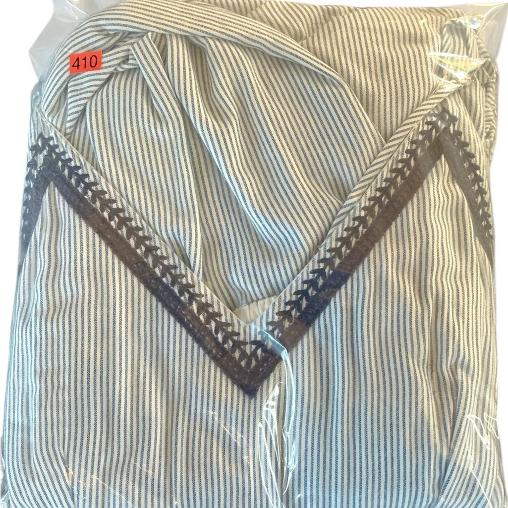 Japna Blue and White Maxi Dress‎ - Image 4