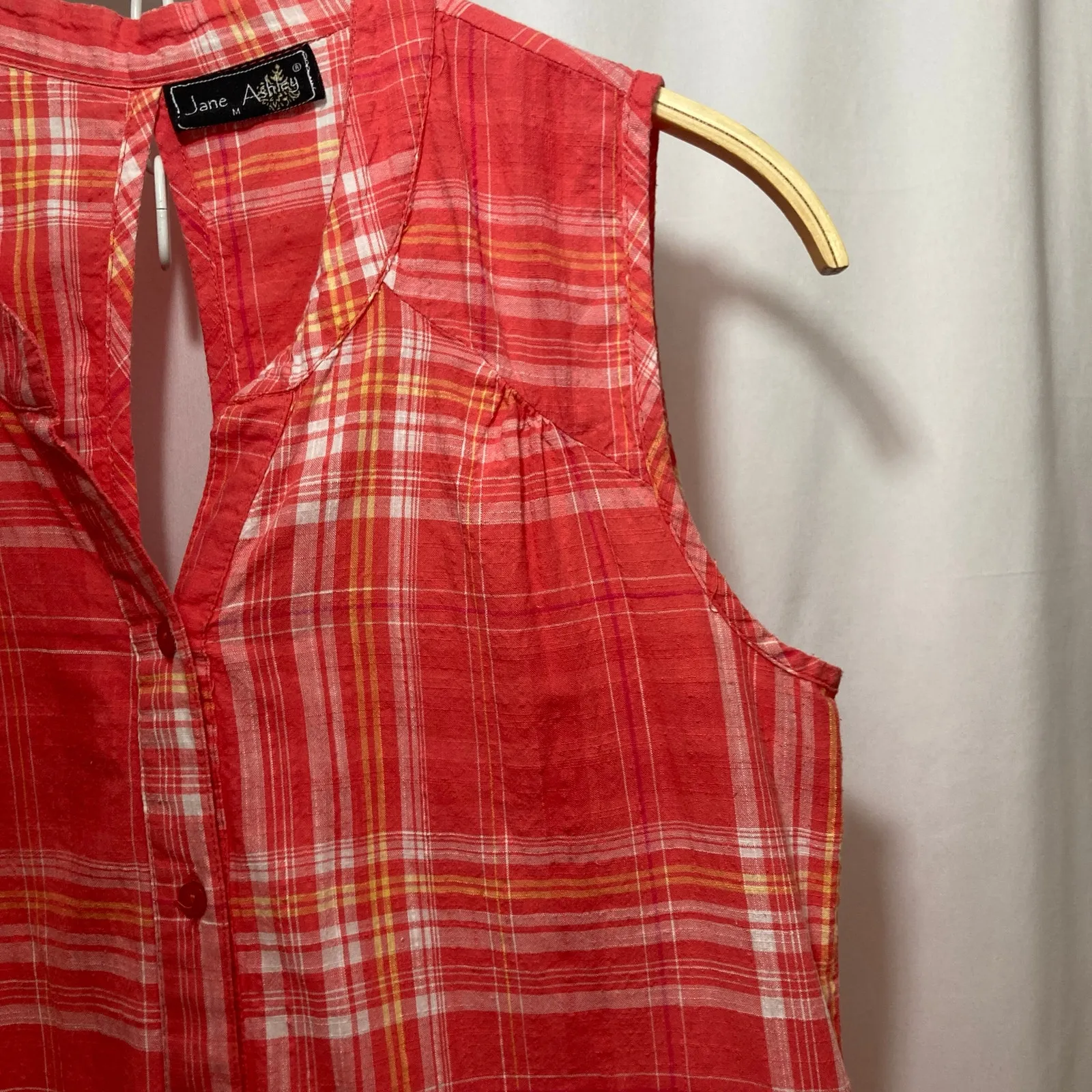 Jane Ashley Western Coral Red White Plaid Sleeveless Button Down Tank Top - Image 5