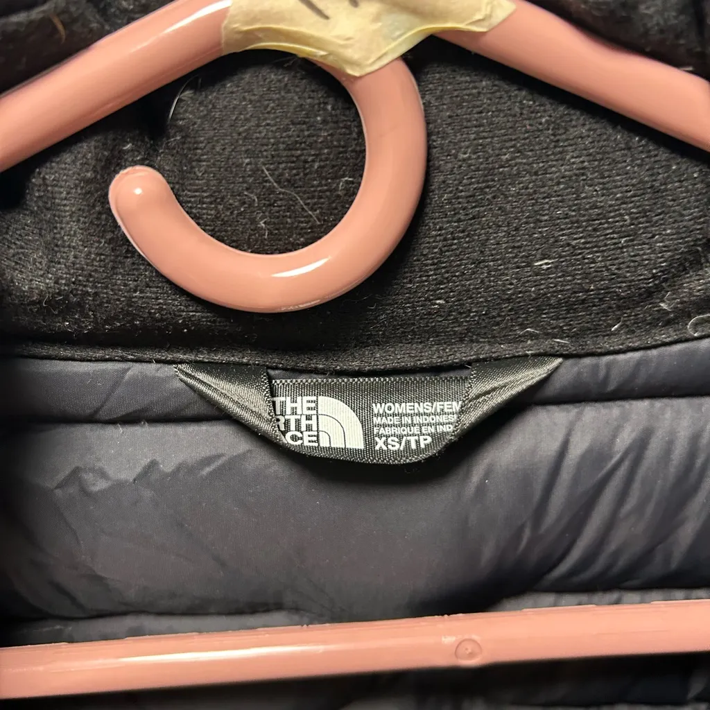 The North Face Women's Long Black Puffer Jacket - Image 2