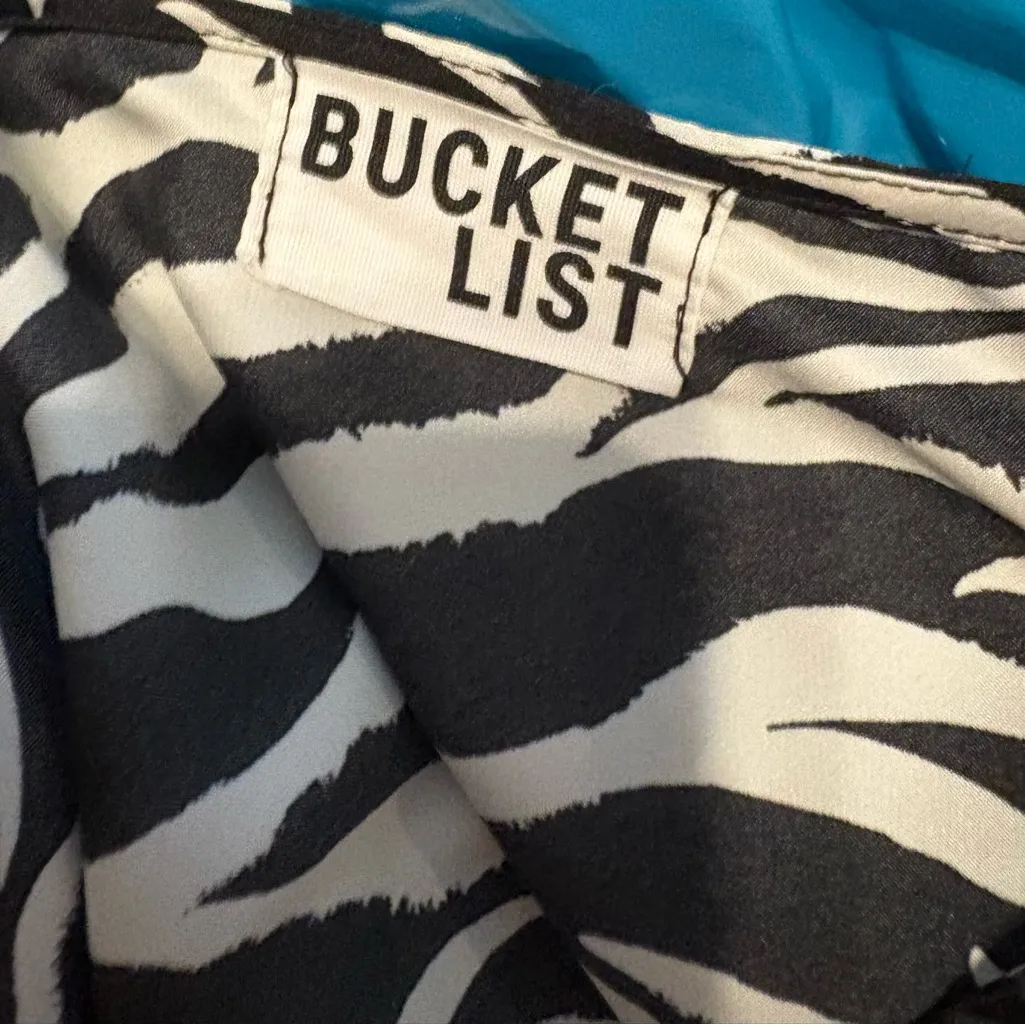 Bucket list Zebra Print Top size small Black - Image 4