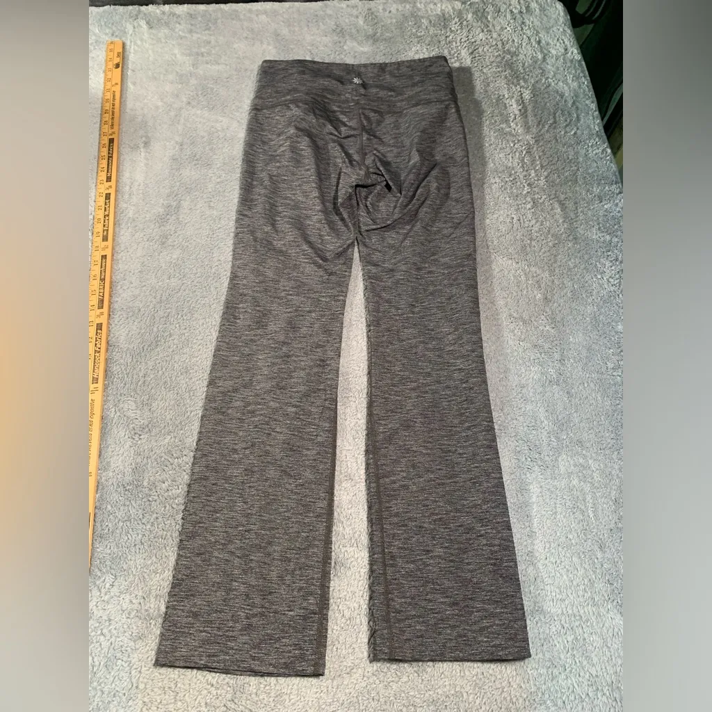 Athleta Gray Flared leggings Yoga Pants medium - Image 7