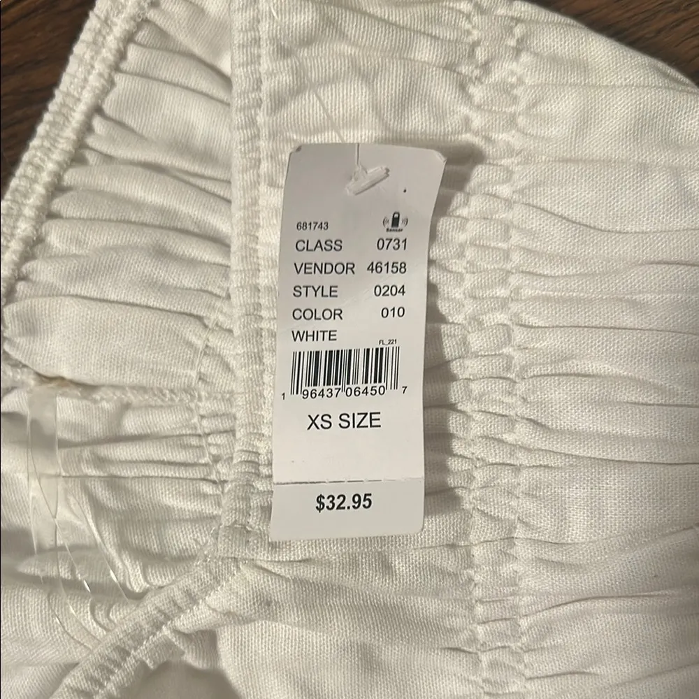 White Strapless tube Top - Image 3