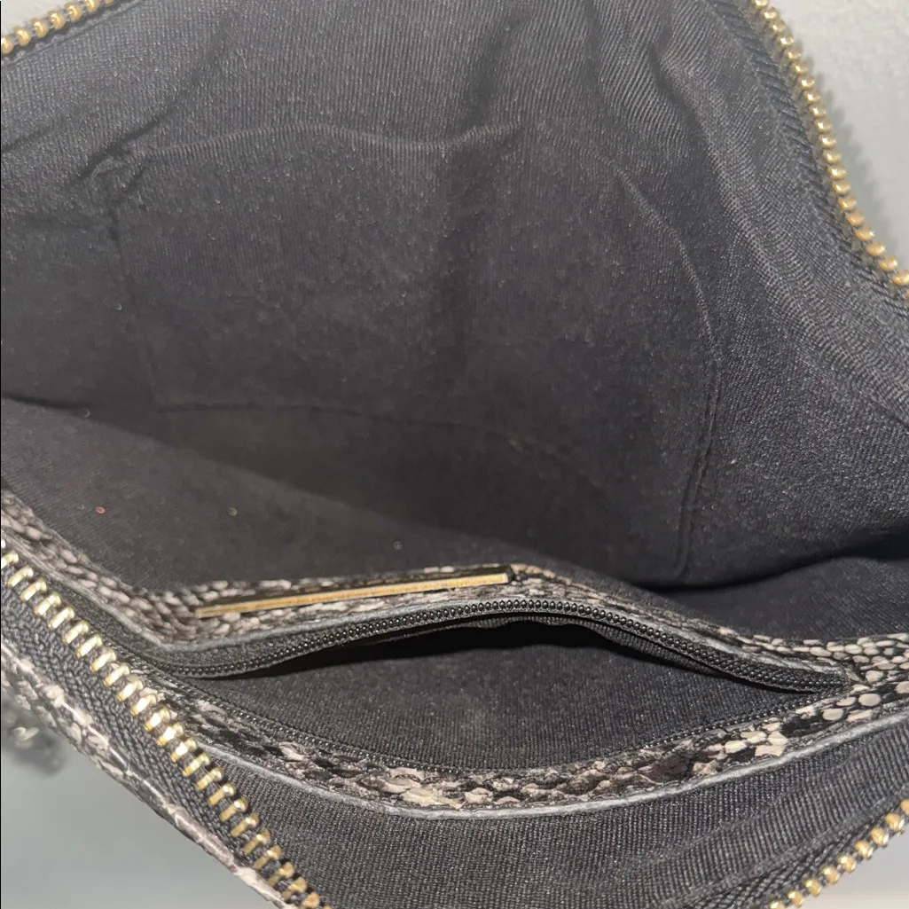 Street Level Black and Gray Snake Print Crossbody Bag - Image 5