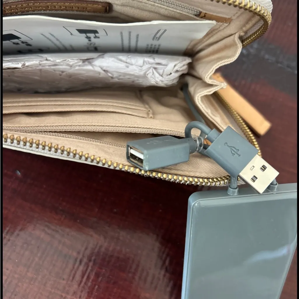 Banana Republic Clutch With Built In Phone Charger new - Image 4