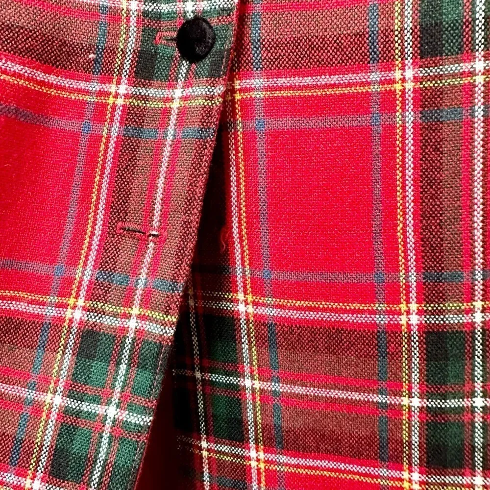 Pine Cove Vintage Red Wallace Tartan Plaid Midi Skirt Button Front Size 8 - Image 5