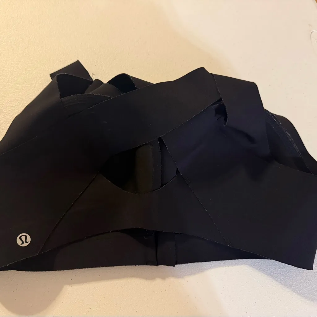 Lululemon Enlite Bra Zip Front Black 38C - Image 2