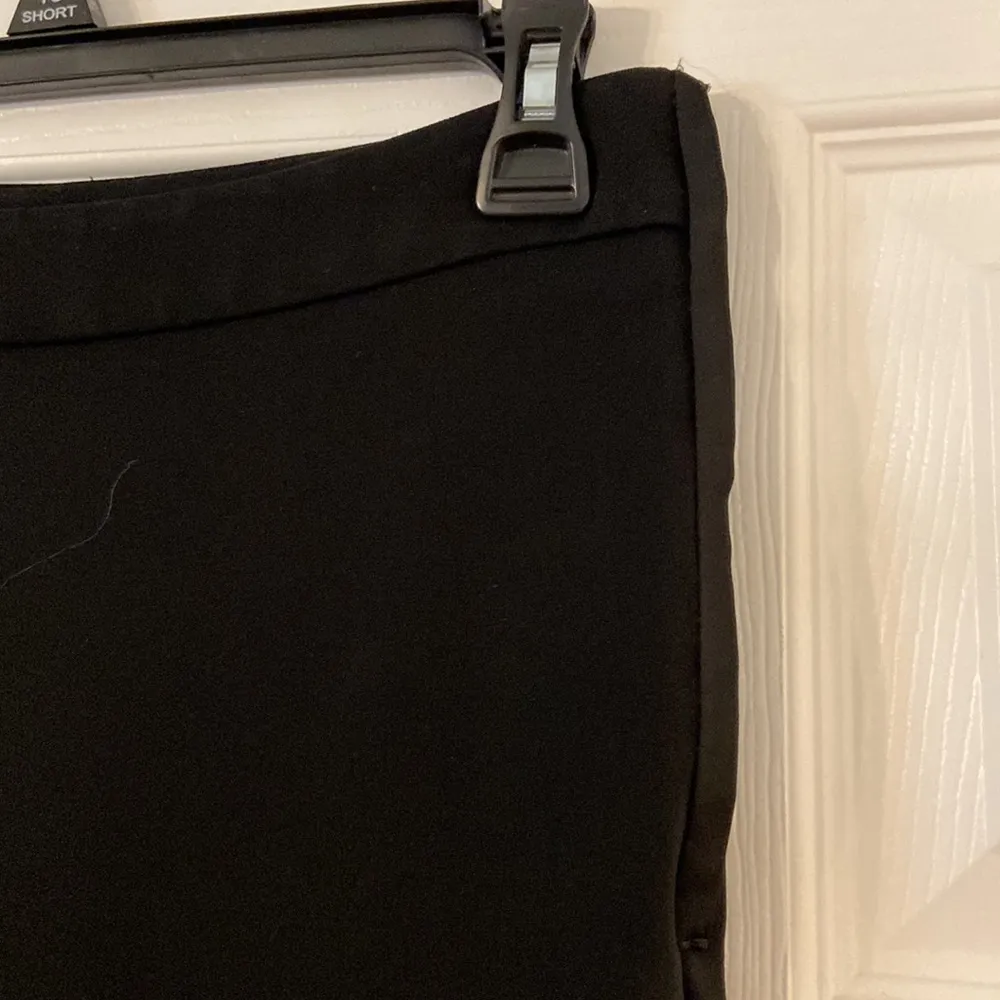 Valentino Pants no size excellent condition color black waist 28” inseam 26” - Image 3