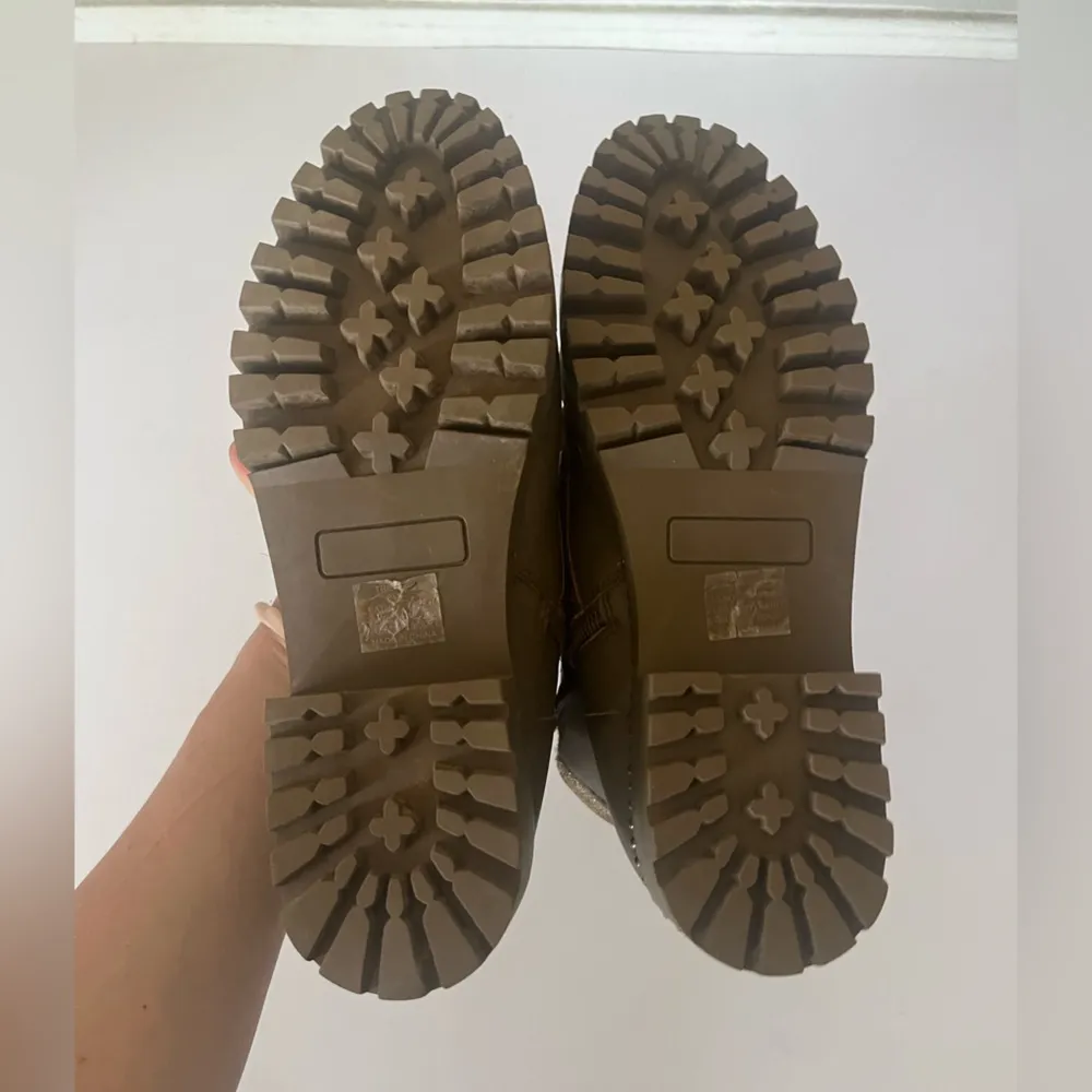 Cecelia New York Trekker Mustang Gold Multi Fur Lace Up Combat Booties Size 8.5 Brown - Image 7