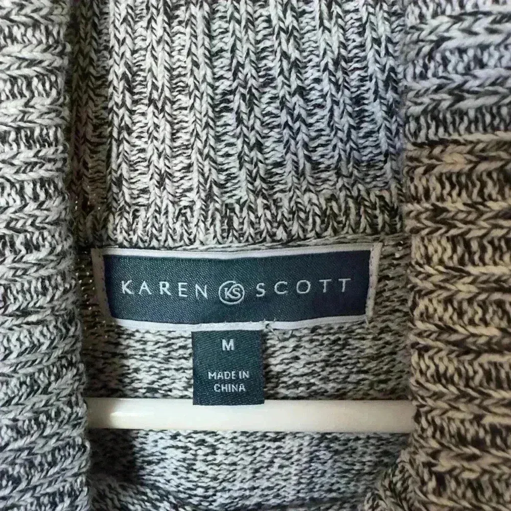 Karen scoot 100% cotton turtule neck sweater size M color gray - Image 9