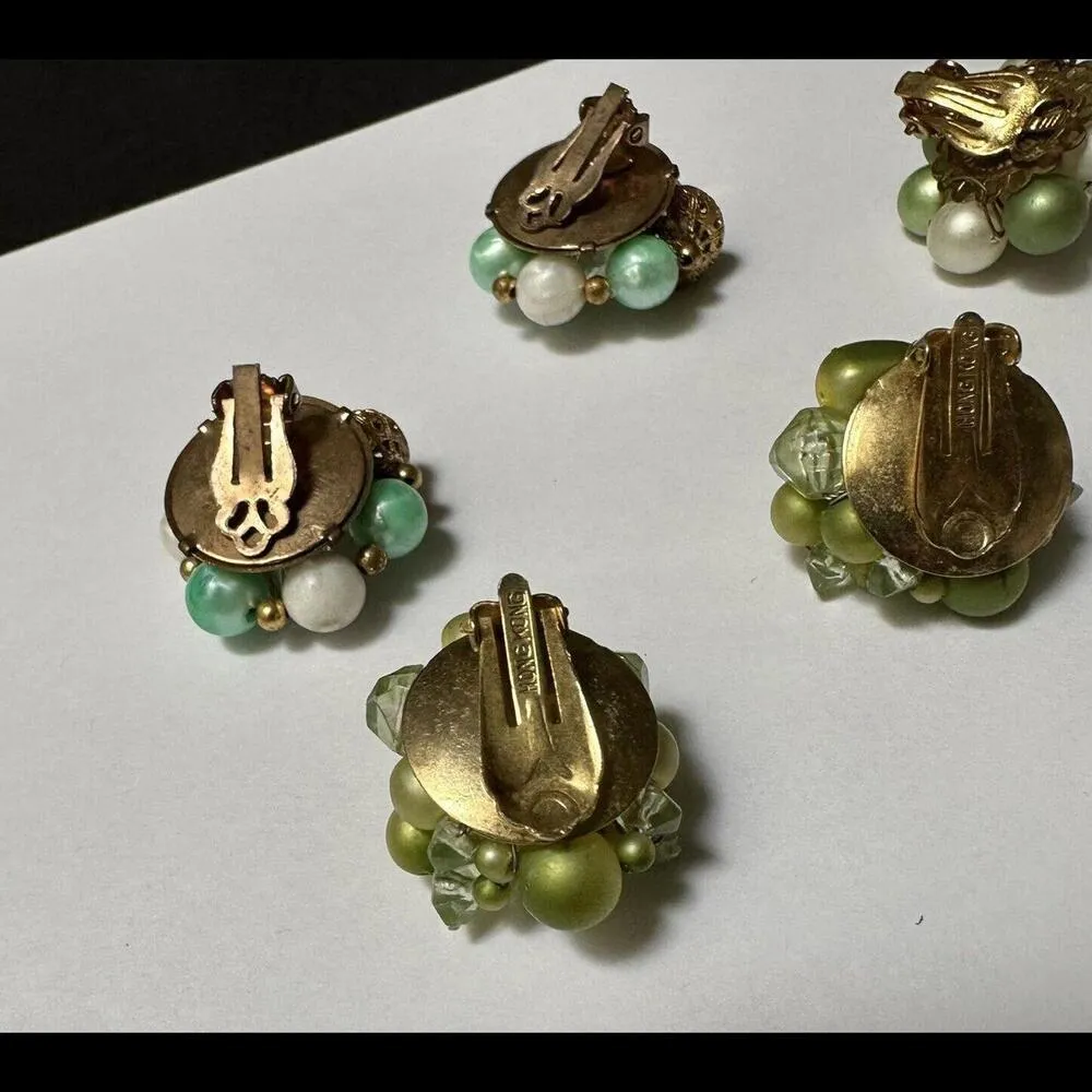 Green Bead Cluster Clip On Earrings Vintage - Image 7