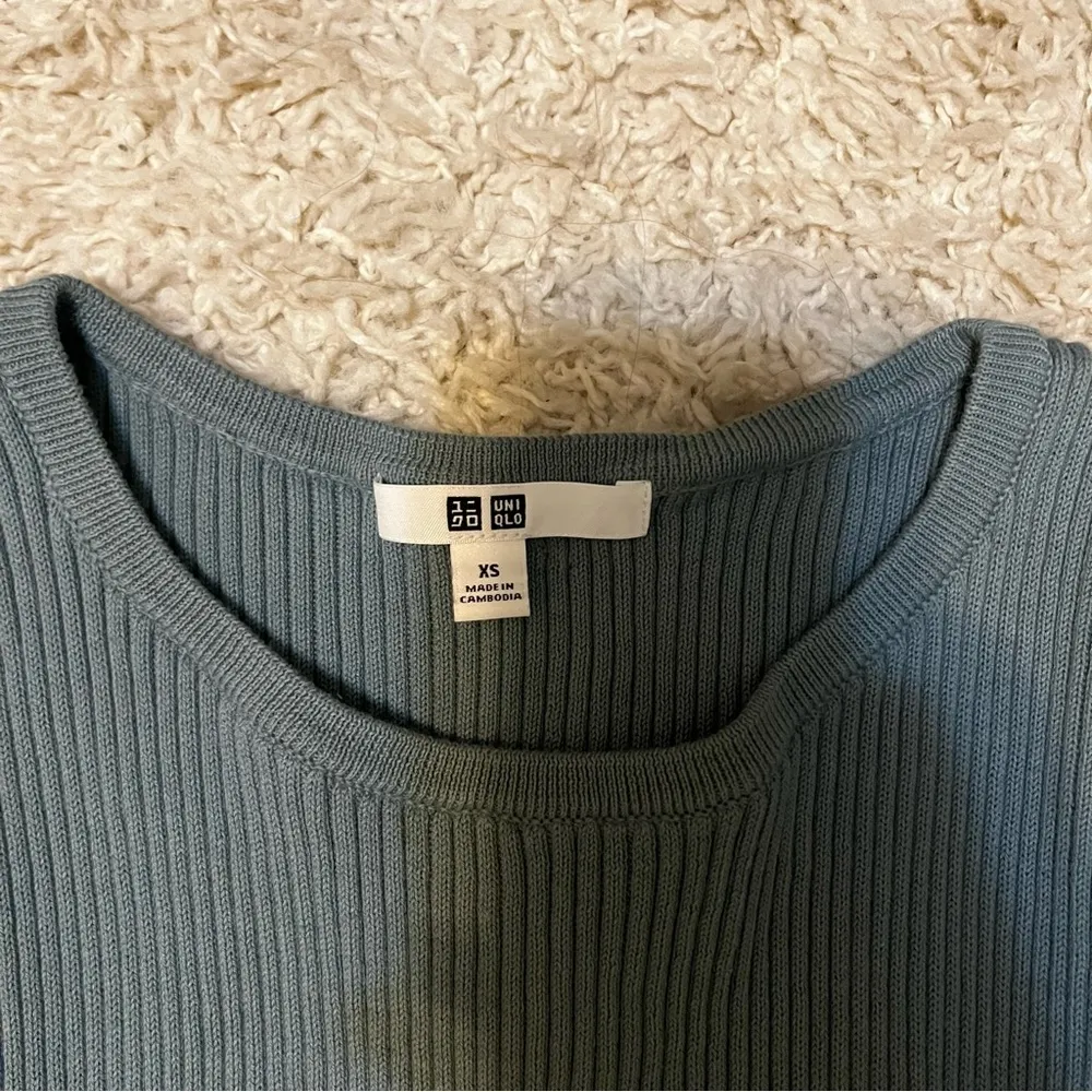 Uniqlo Teal Ribbed Tank Top size Xs - Image 4