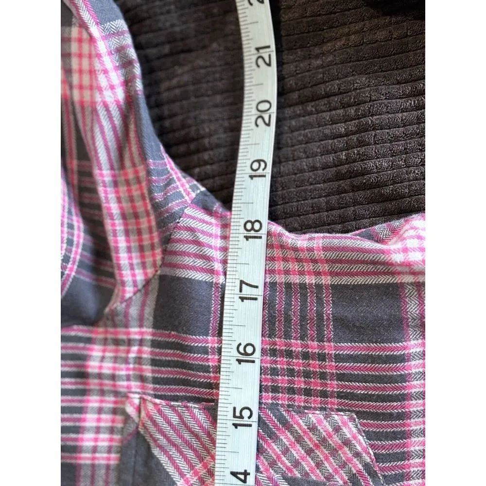 O'Neill Long Sleeve Shirt Pink/Gray‎ Plaid Size Medium Button Up Studs - Image 9
