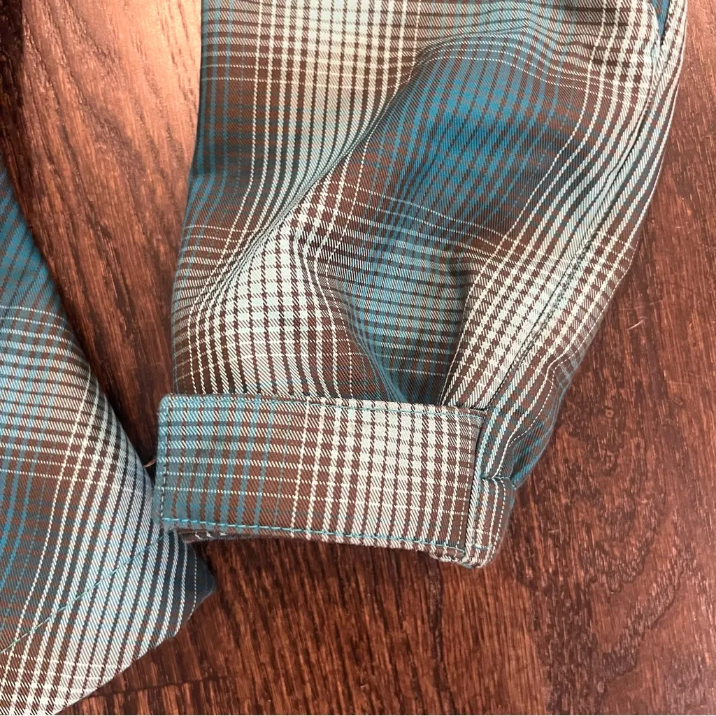 The North Face Apex Blue and Black Ski Jacket - Image 12