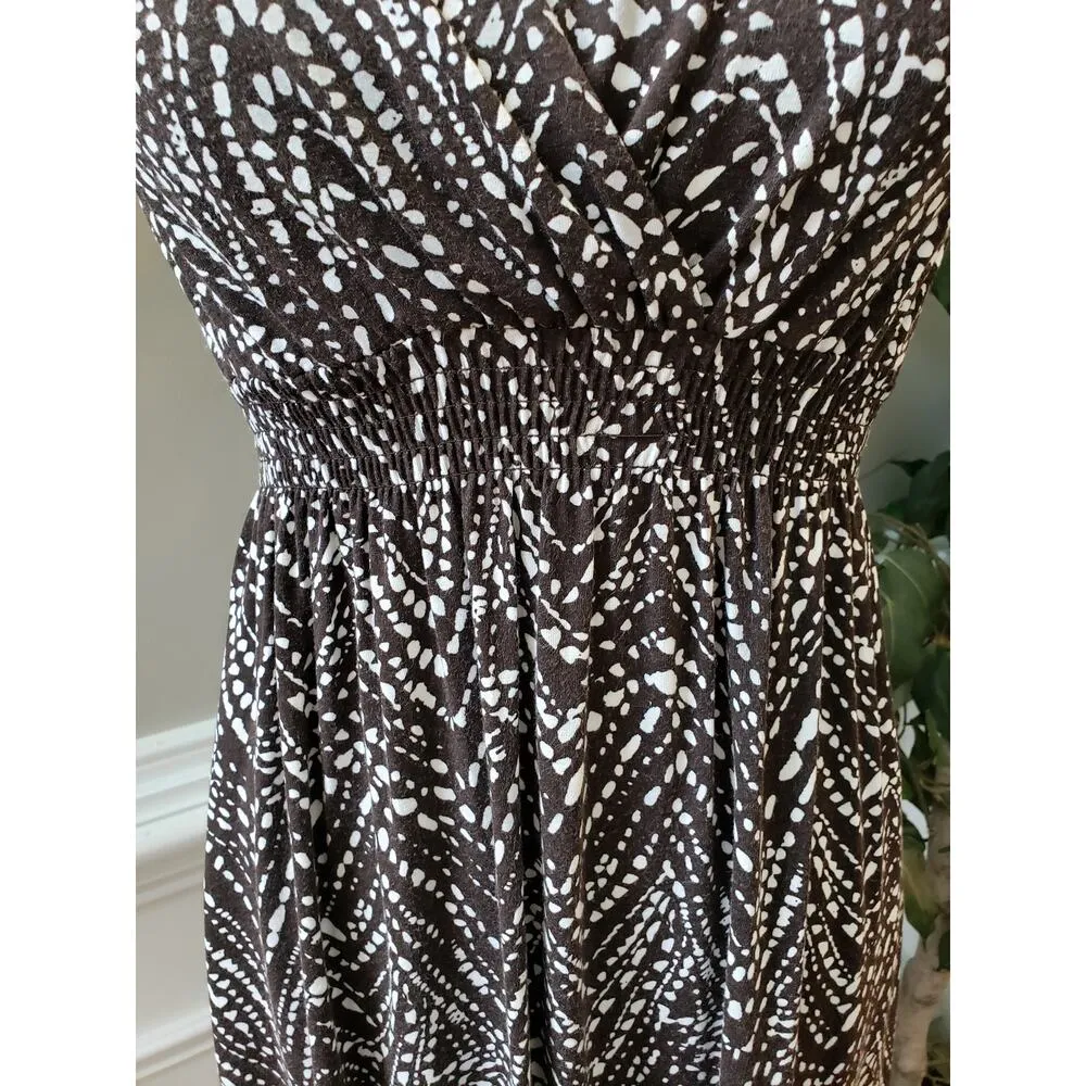 Kenneth Cole Sheath Dress Women's Medium Black White Geo Print Smocked Pleated - Image 5