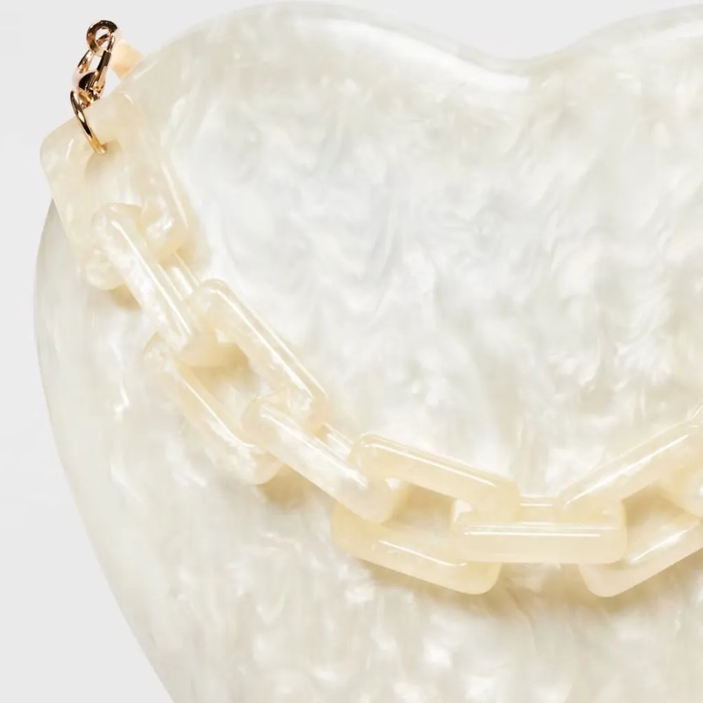 Pearlized Heart Purse - Image 5