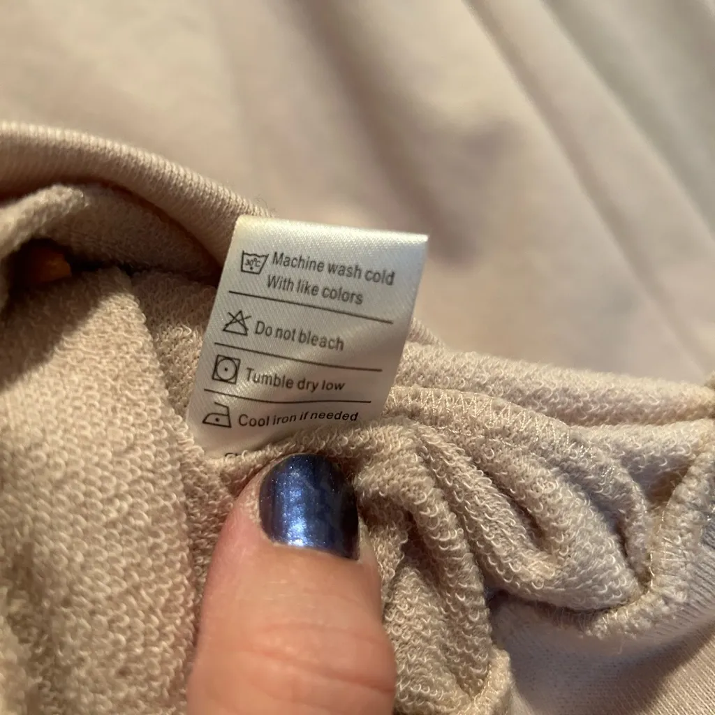 NWOT Piper Project Fringe Terry Crewneck Size XS - Image 5