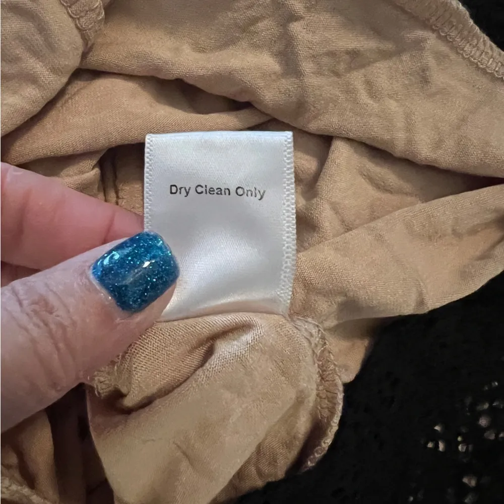 NIGHTCAP M Stretch Lined Lace Fitted Dress - Image 9