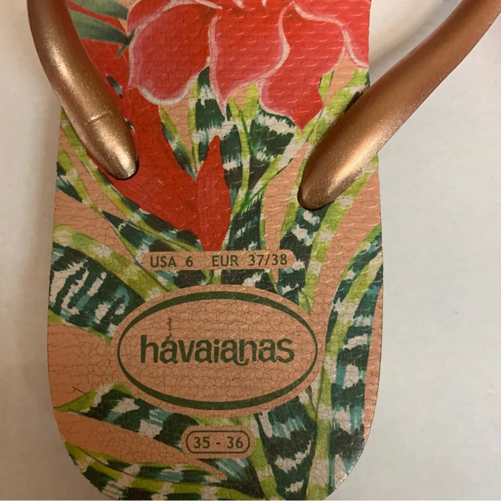 Havaianas Slim Rose Gold Butterfly Flip Flops Women's Size 6 - Image 2