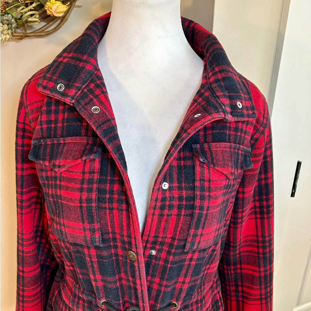 Levi’s Women’s Plaid Cabin Cinch Waist Jacket Red Black Size Small 💛 - Image 3