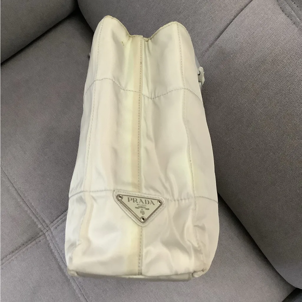 Prada Authentic  nylon tote bag 🌷🌷🌷 - Image 5