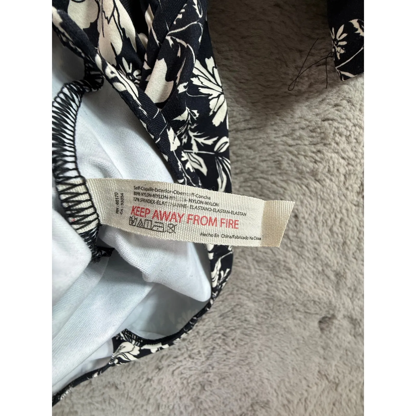 Free People Black White Floral One Shoulder‎ Puff Sleeve Bodysuit Women's - Image 5