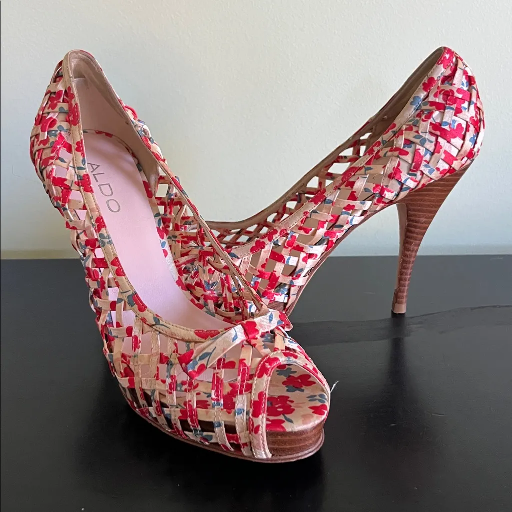 Aldo floral print peep-toe basket weave platform heels - Image 7