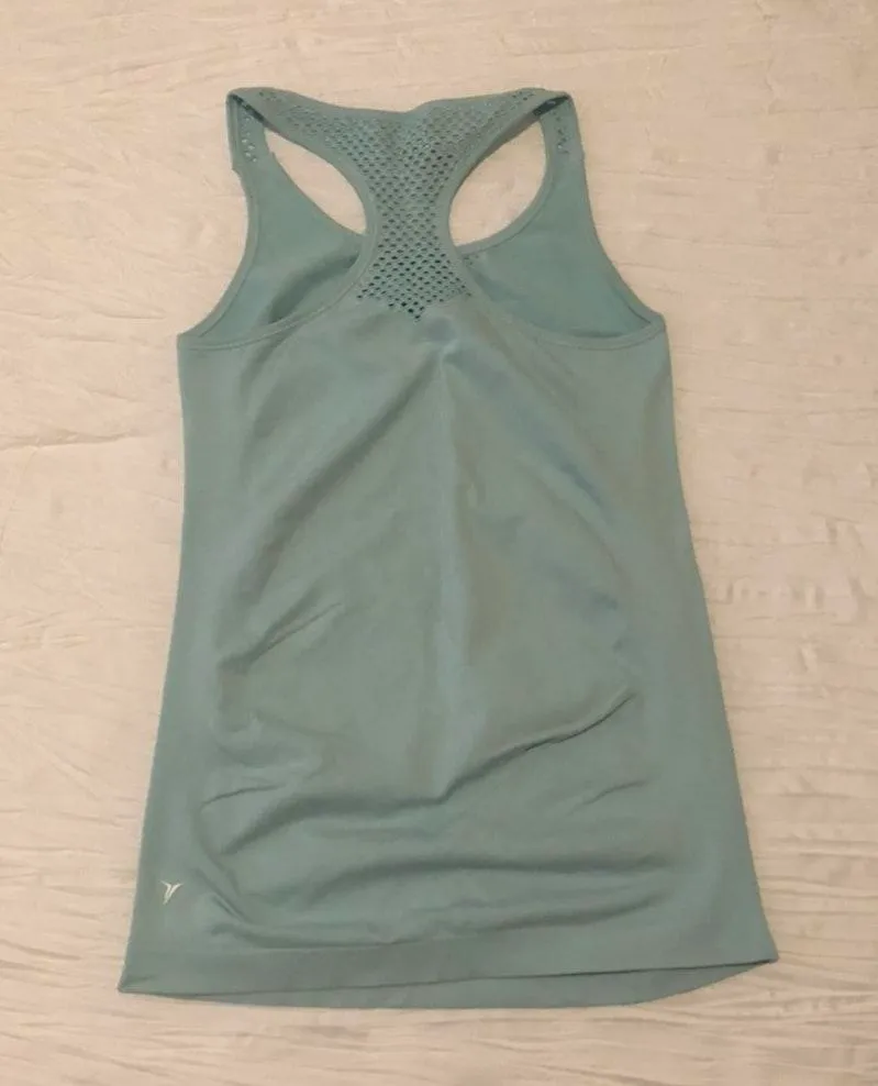 Old Navy Athletic Top - Image 2