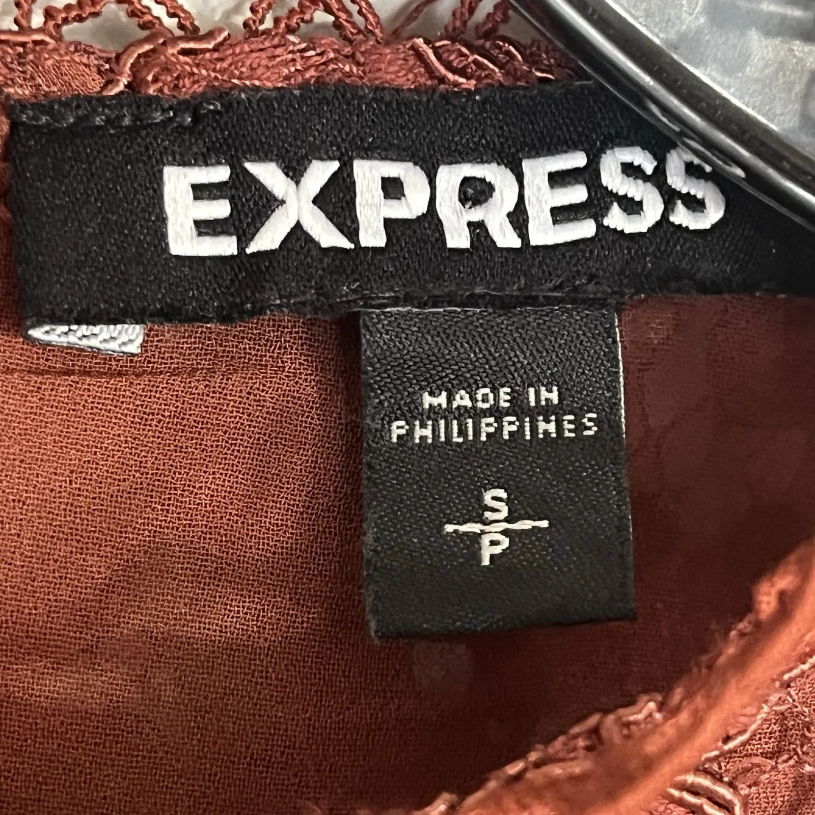 Express Women's Scalloped Lace Hem Long Sleeve Blouse Deep Red Size Small - Image 3