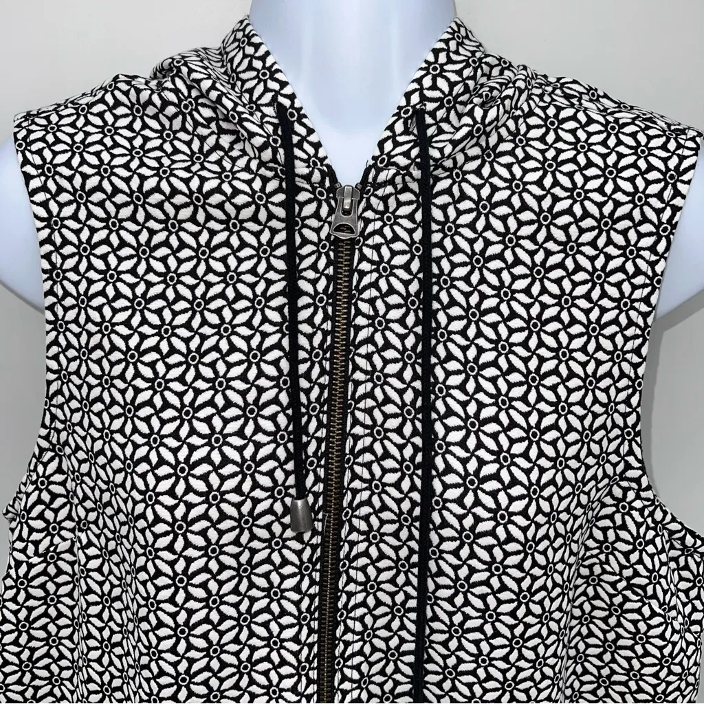 Christopher & Banks Black and White Floral Patterned Lightweight Hooded Best-S - Image 2