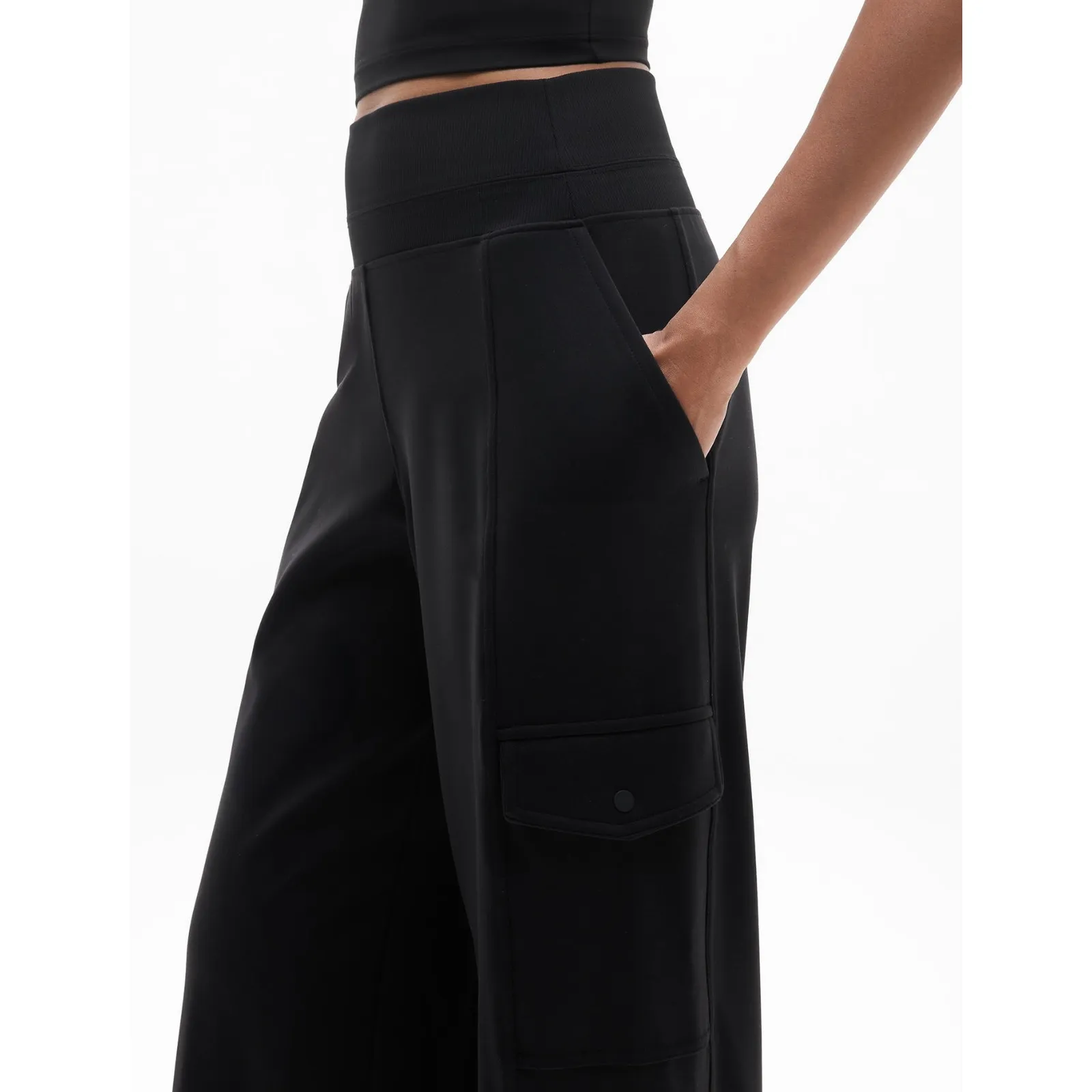 Athleta  Venice Black High Rise Wide Leg Cargo Pants Size Large - Image 3