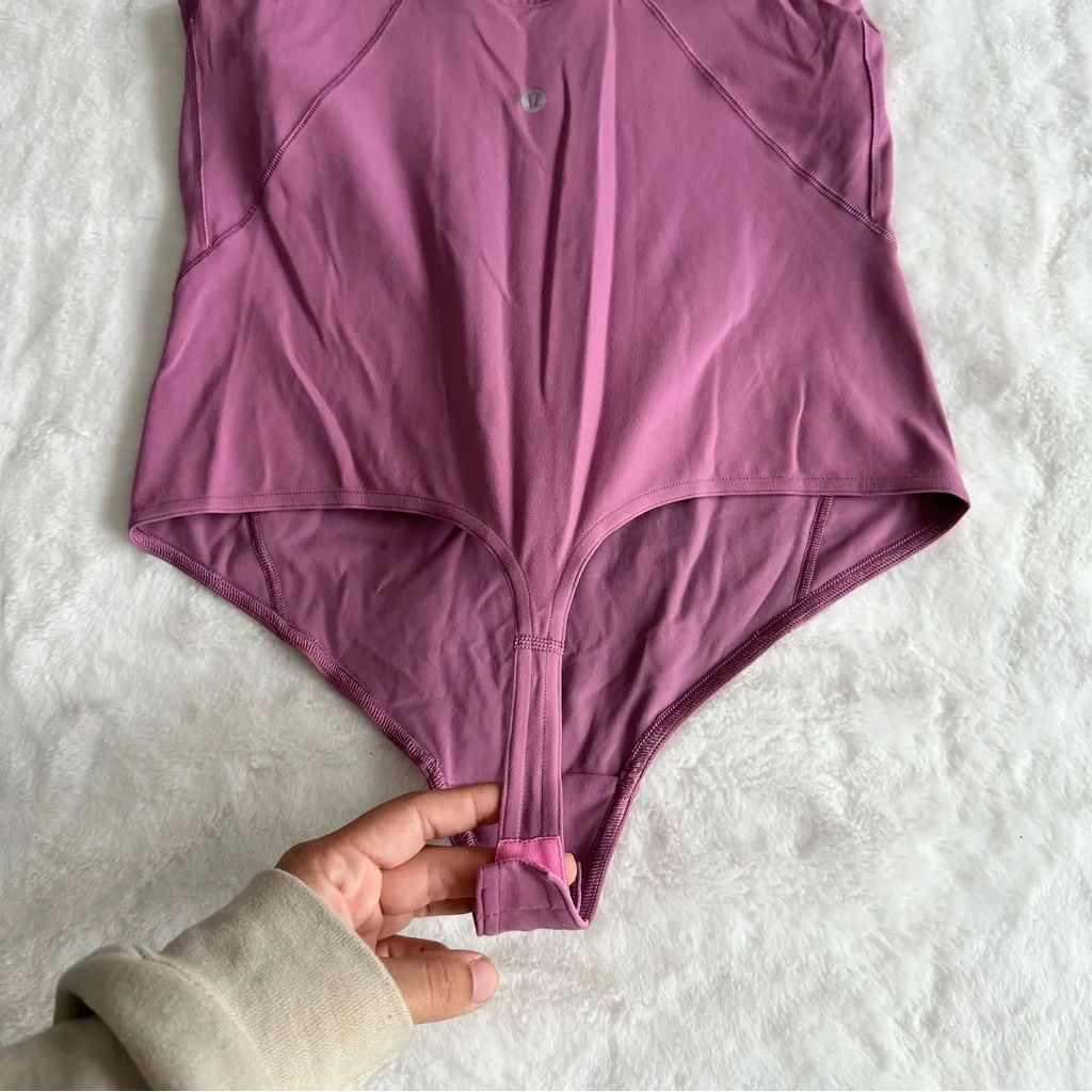 Lululemon Align Bodysuit Velvet Dust Pink Size 8 - Image 3