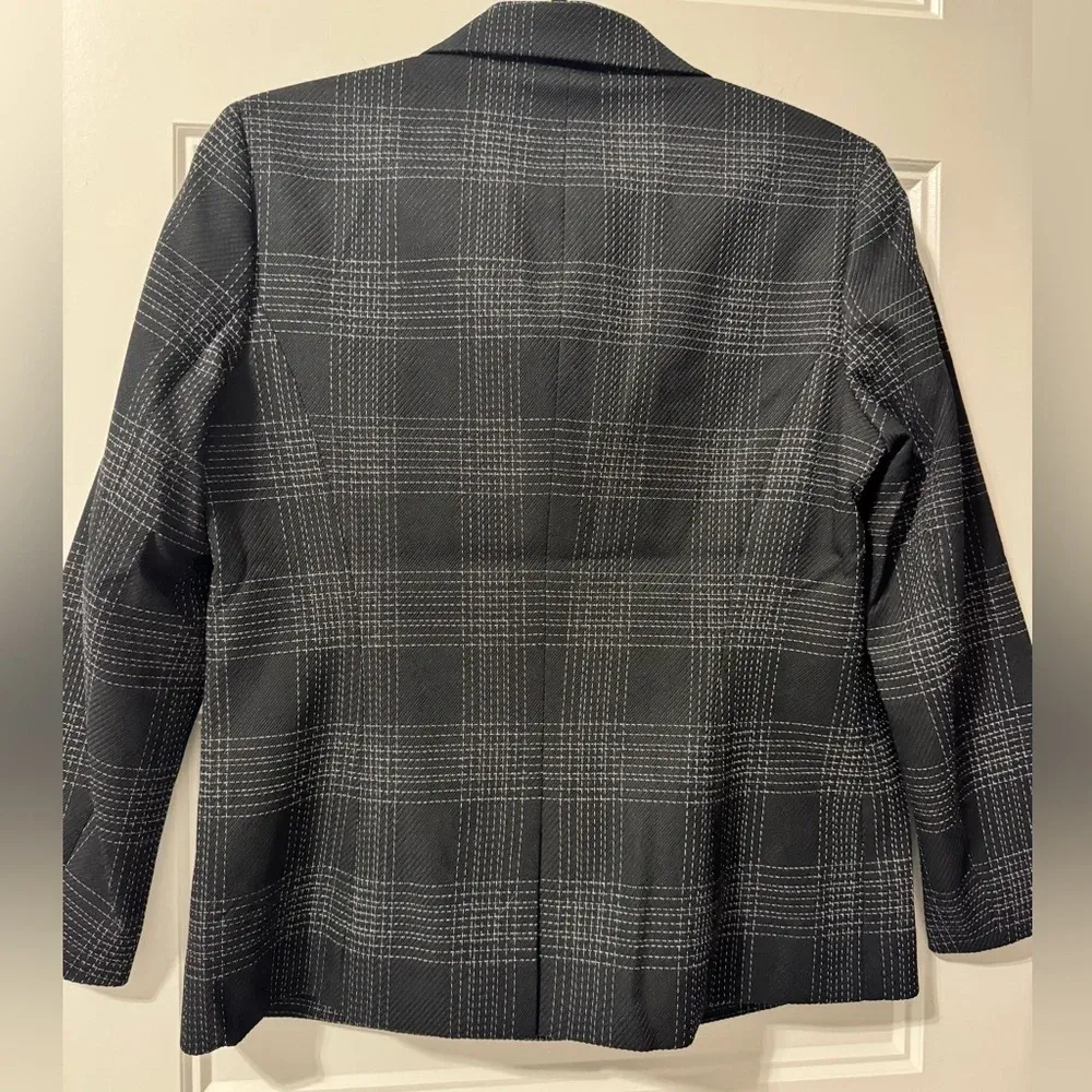 Evan Picone NWT Black Label by  Blazer Size 4 - Image 3