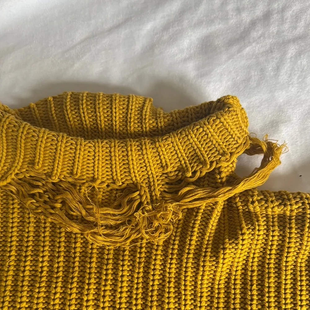 RTA STREETWEAR DISTRESSED DESIGNER LUXURY 100% COTTON MUSTARD TURTLENECK SWEATER Yellow Size M - Image 3