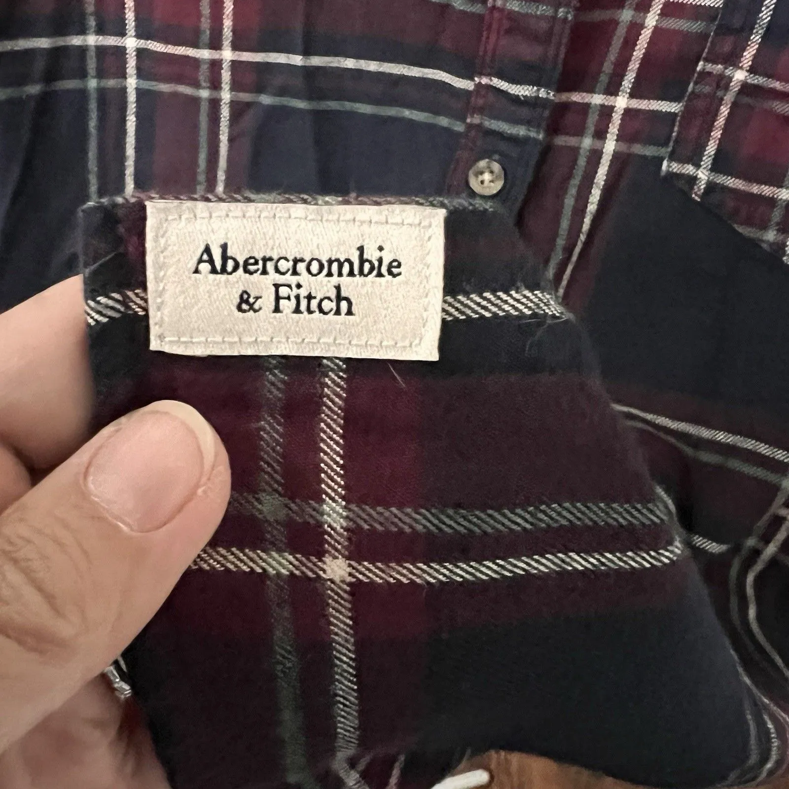 Abercrombie & Fitch Women’s Soft A & F Flannel Button Down Shirt EUC Burgundy - Image 3