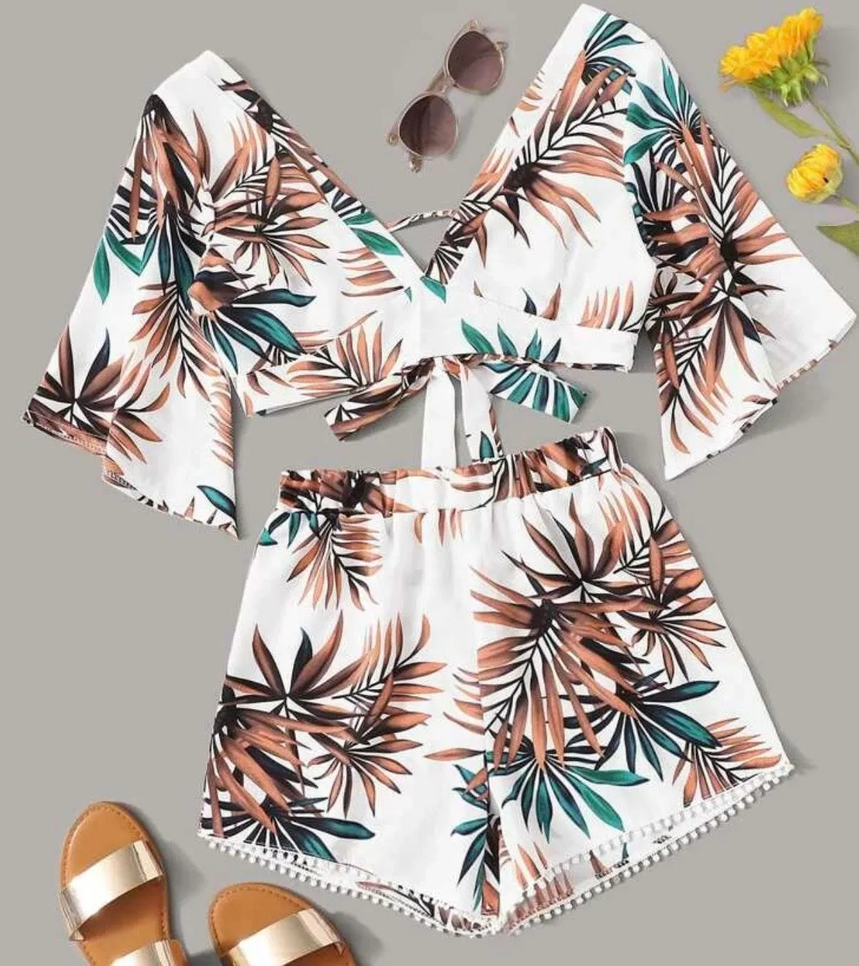 SheIn Tropical Crop/Short Set  - Image 3