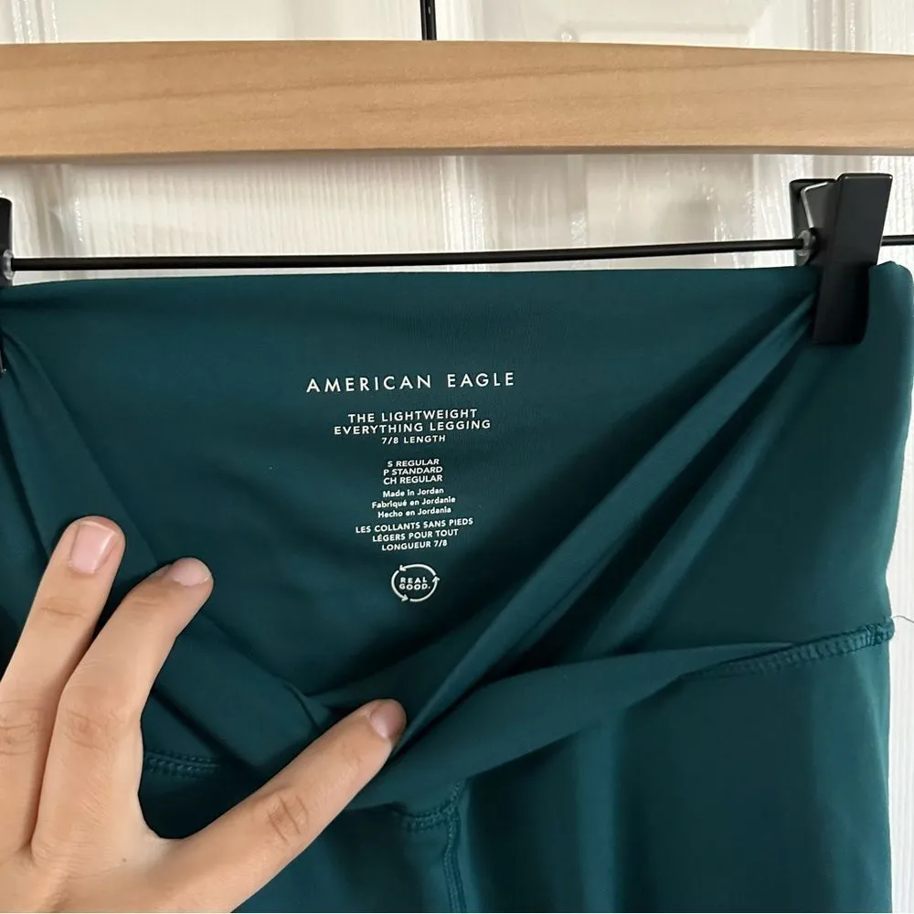 American Eagle The Lightweight Everything Legging 7/8 Length Green Size Small - Image 5