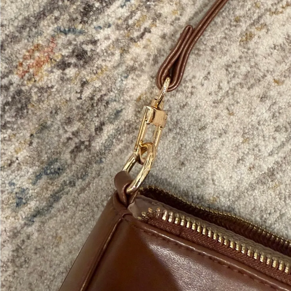 Brown Vegan Leather Purse - Image 5