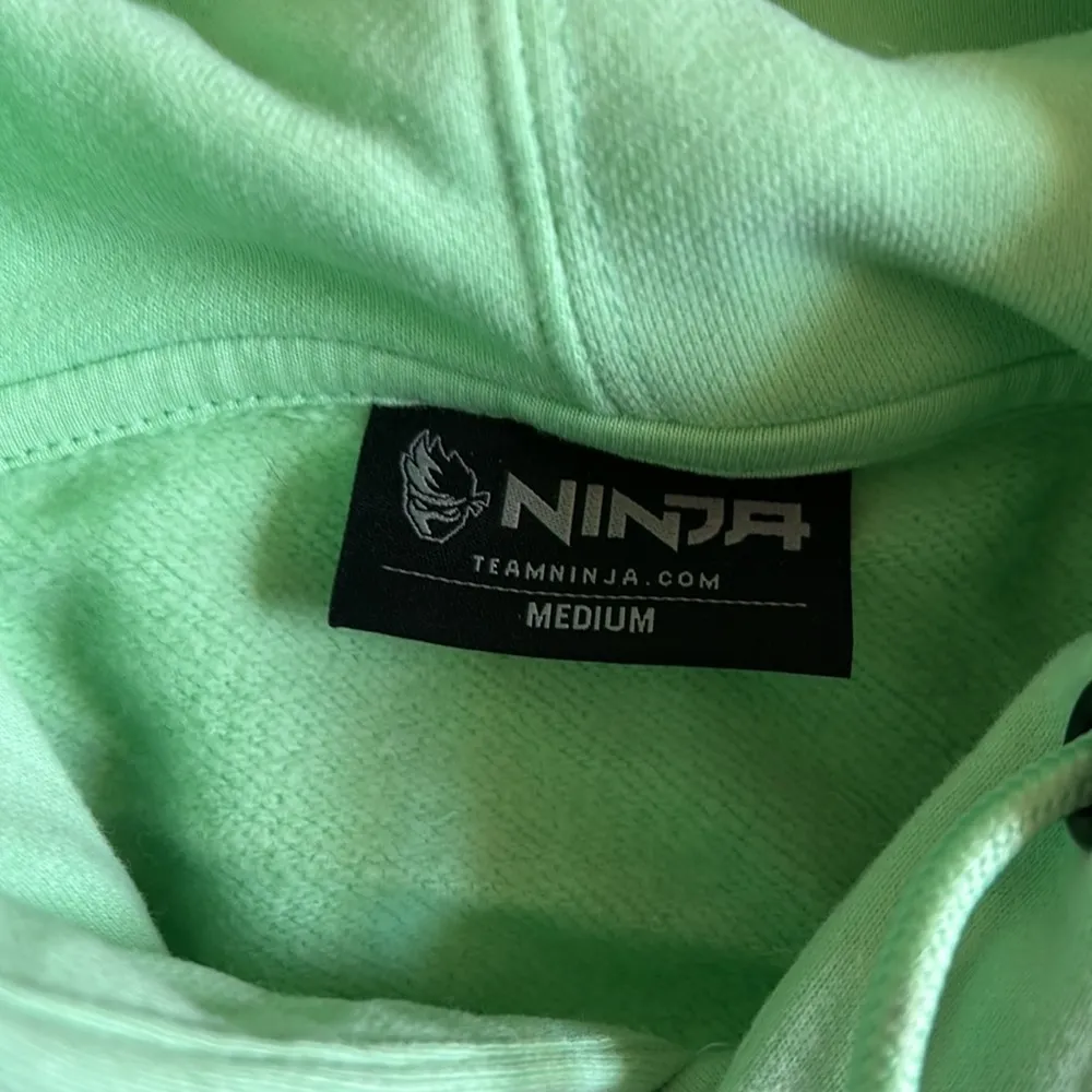 Ninja green hoodie Size M - Image 4