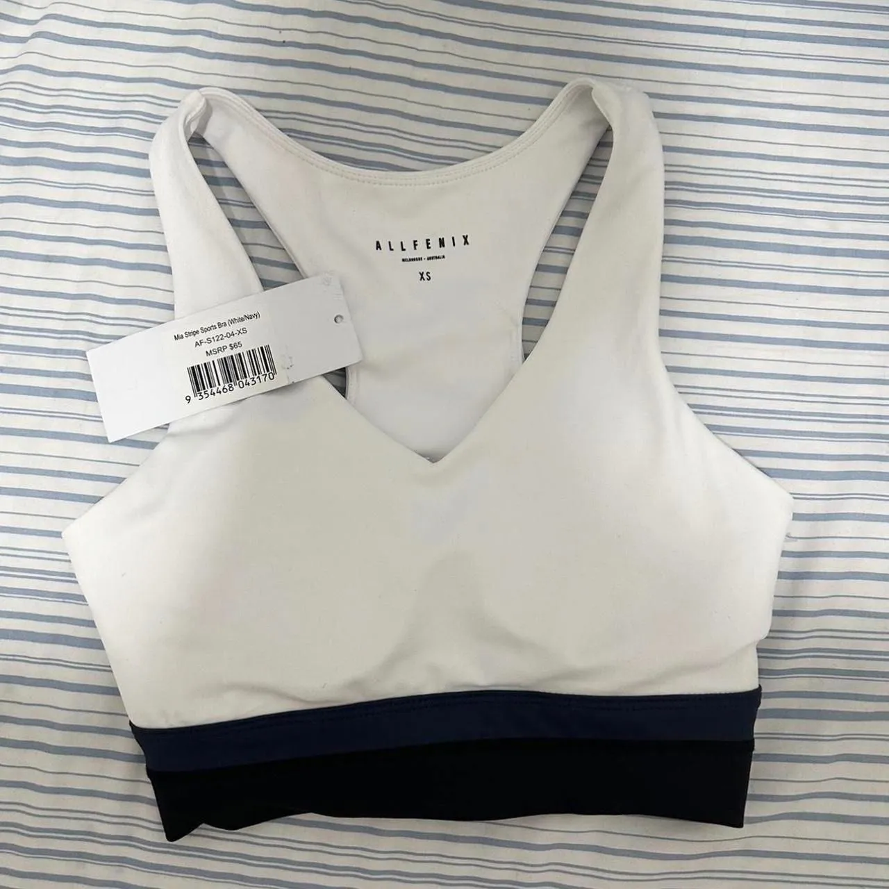 Allfenix sports bra Size XS - Image 3