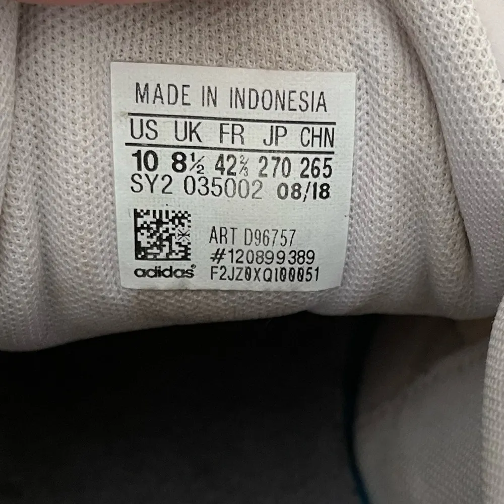 Adidas Originals Falcon Women’s Running Shoes Silver/Tint Size 10 - Image 6