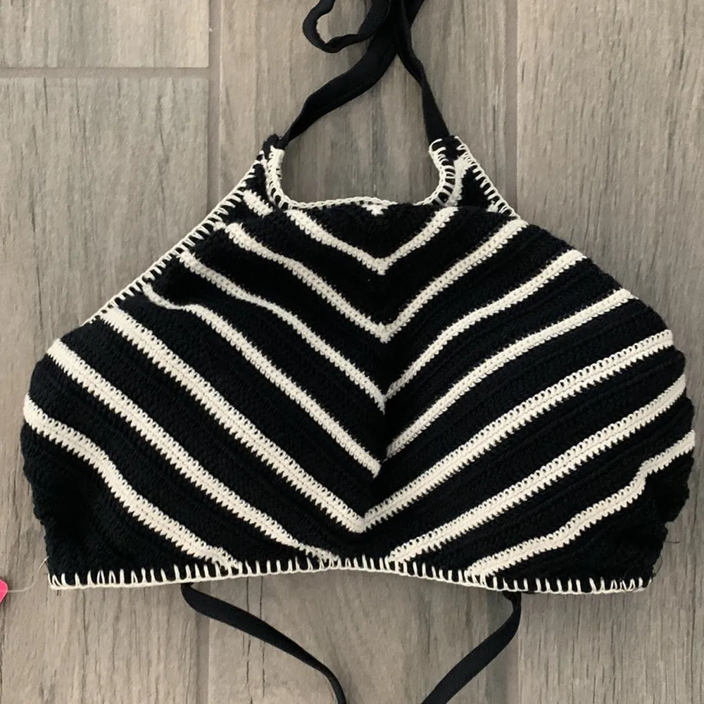 Xhilaration bikini top - Image 2