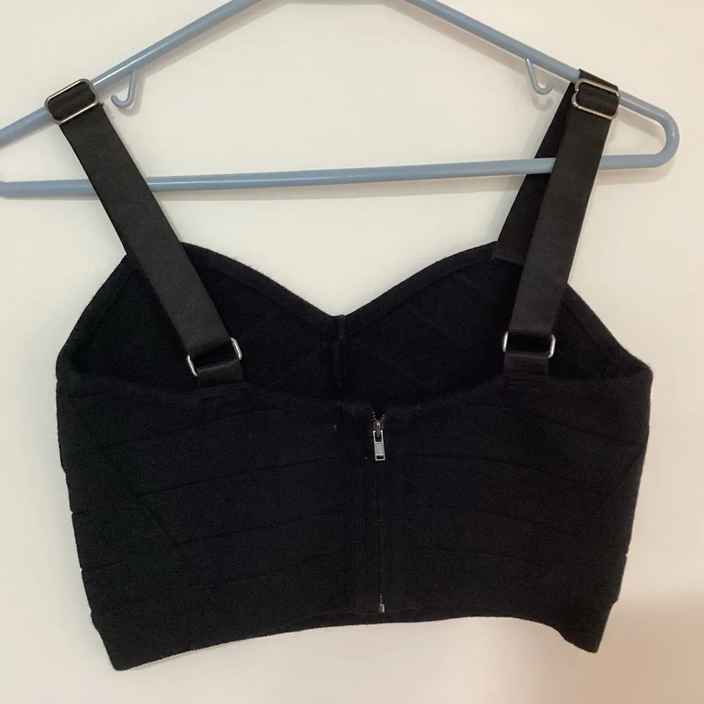 Kendall + Kylie Crop Top - Image 3