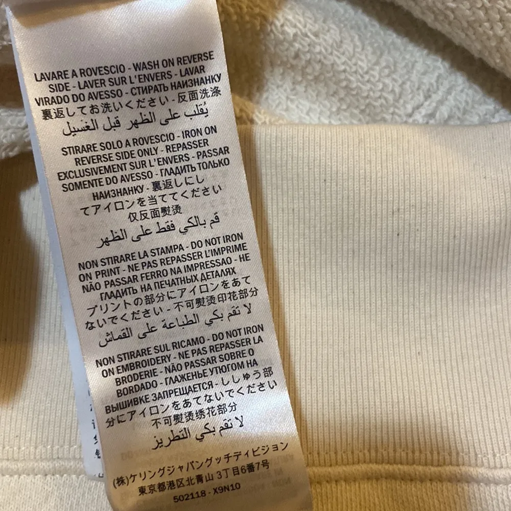 Laminated Blind For Love Sweatshirt size M - Image 9