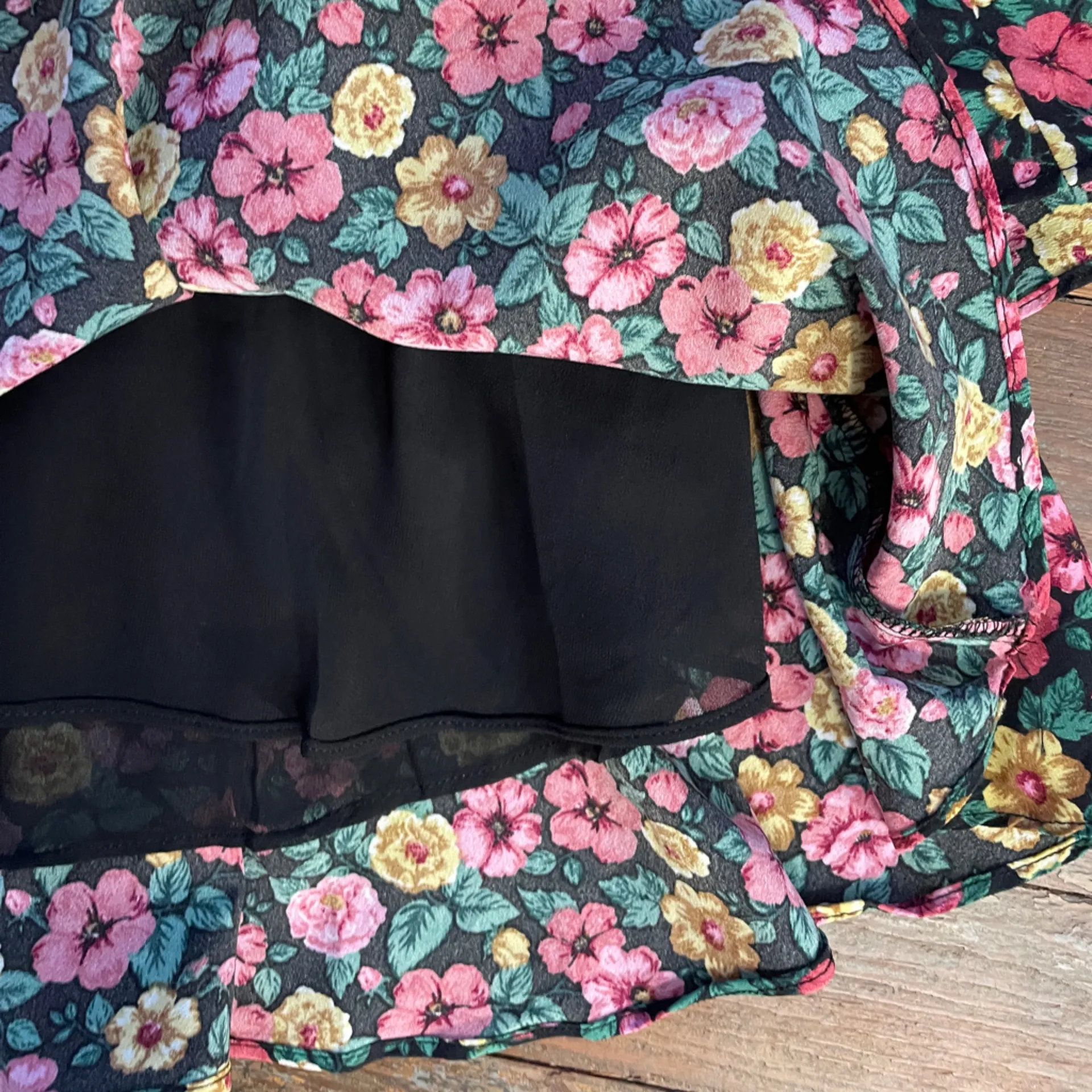 NWT Buddy Love Tammy Ruffle Floral Botanical Key Hole Mini Dress - Image 16